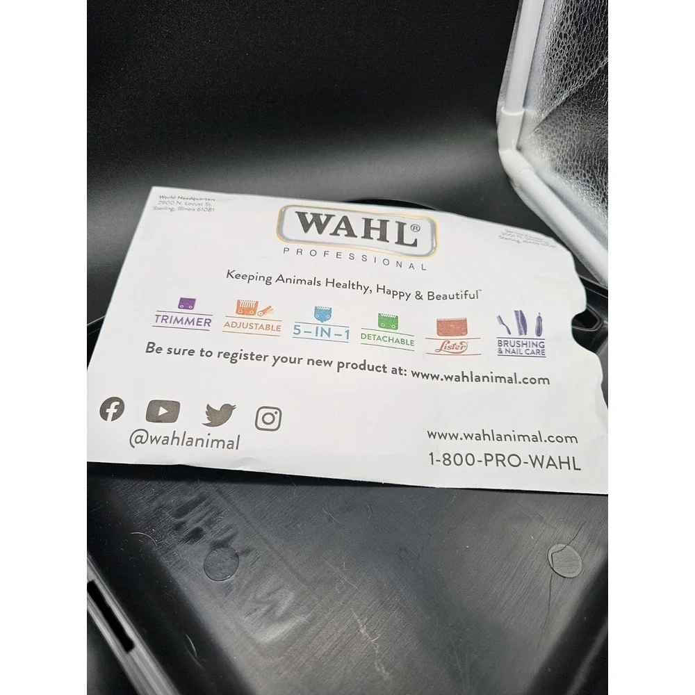 Wahl Color Groom Pet Grooming Kit With Scissors & Blade Ice ~‎ Only Used Once